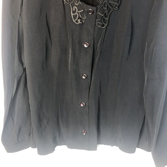 Fredrick's of Hollywood Size 2x Black w Black Trim Button Up Blouse Acetate - Picture 3 of 11